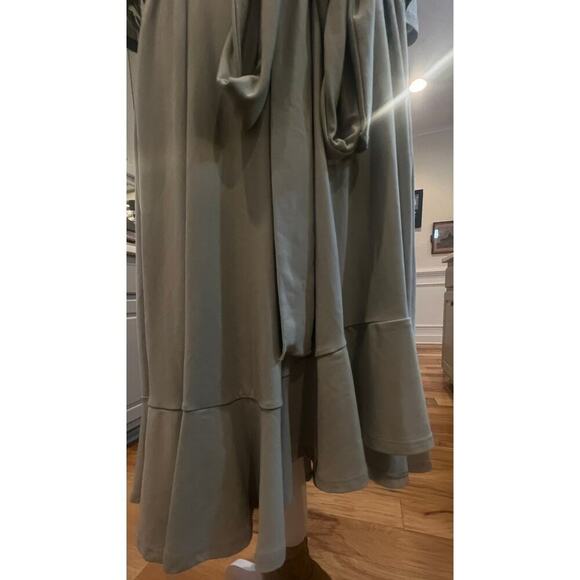 RED STAR NWT SAGE GREEN RUFFLED HEM WRAP TOP DRESS WAIST TIE WOMENS 1X - Picture 7 of 10